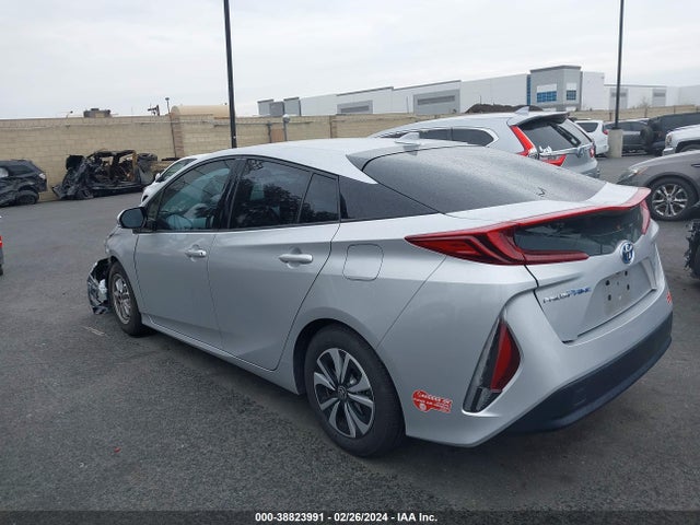 38823991 :رقم المزاد ، JTDKARFP6H3034145 vin ، 2017 Toyota Prius Prime Premium مزاد بيع