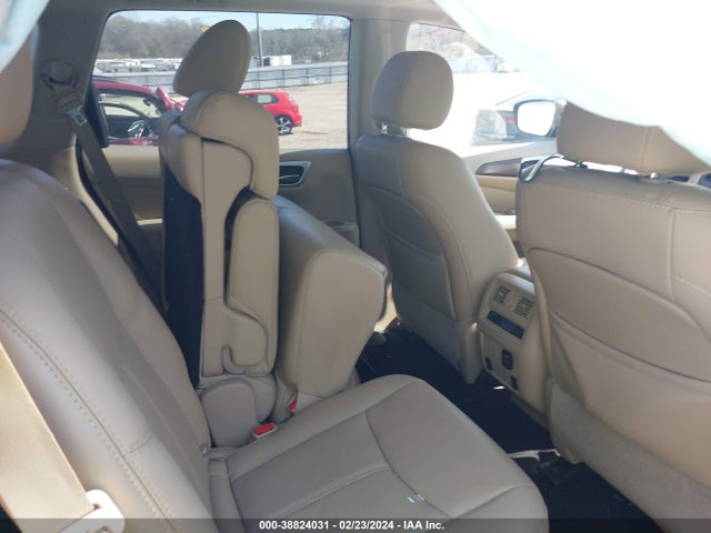 Nissan Pathfinder Platinum 2017 5N1DR2MN9HC607903 Image 8