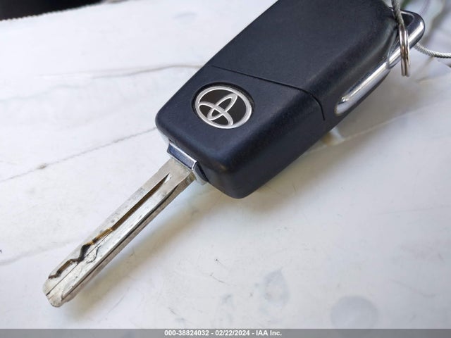 Toyota COROLLA LE 2021 JTDEPMAE3MJ161218 Image 11