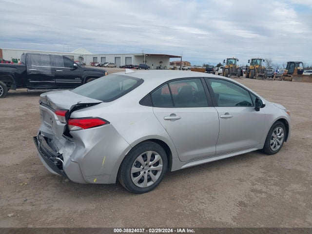 Toyota COROLLA LE 2020 5YFEPRAE5LP028872 Image 4
