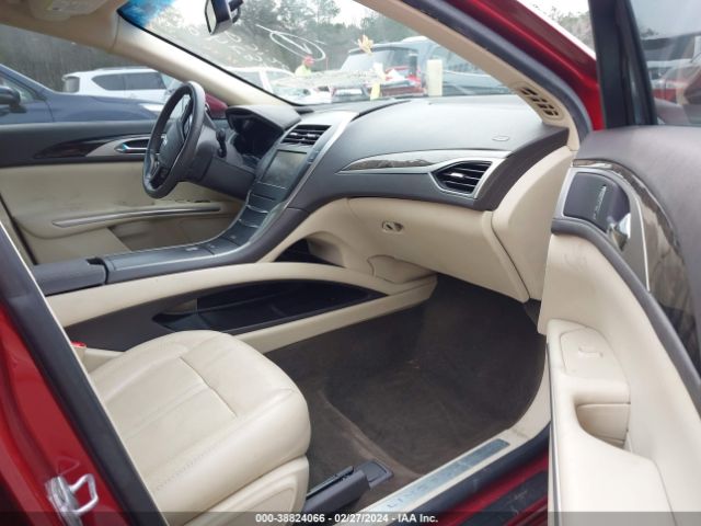 3LN6L2G98ER811226 Lincoln MKZ