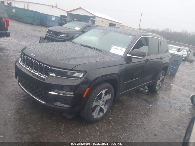 Jeep Grand Cherokee 4xe 2023 1C4RJYB66P8786077 Image 2