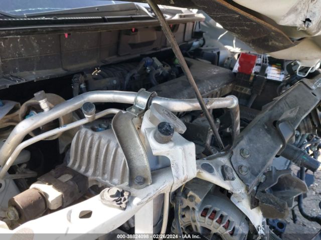 KNMAT2MV7JP567828 Nissan ROGUE SV