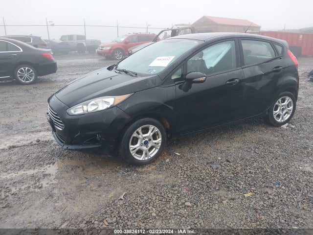 Ford FIESTA SE 2016 3FADP4EJ2GM114598 Image 2