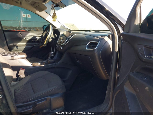 Chevrolet EQUINOX LT 2019 2GNAXLEX1K6141832 Image 5