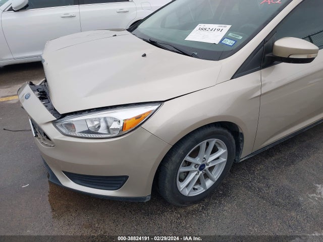 Ford FOCUS SE 2017 1FADP3F21HL232744 Image 13