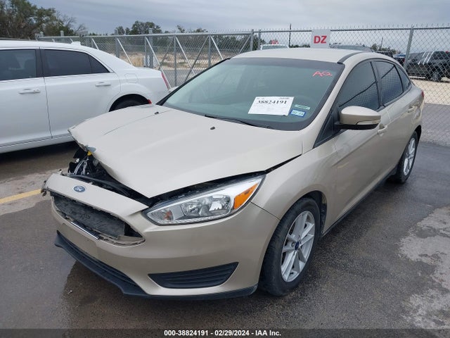 Ford FOCUS SE 2017 1FADP3F21HL232744 Image 2