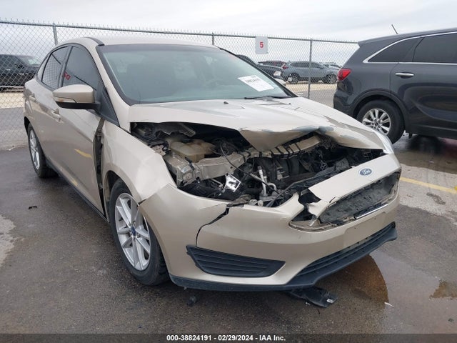 Ford FOCUS SE 2017 1FADP3F21HL232744 Image 6