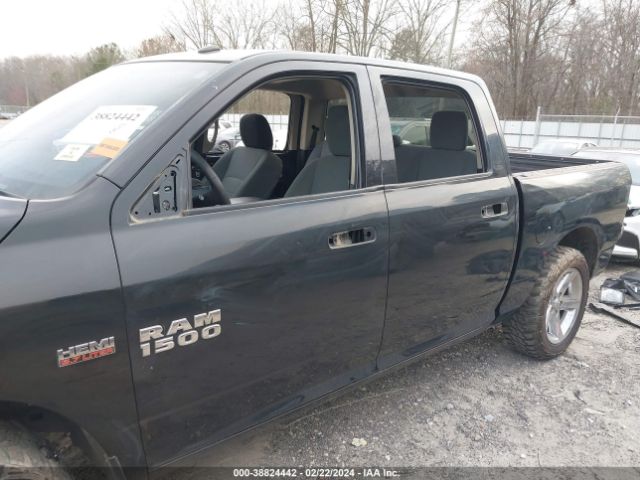 3C6RR6KT2JG129370 RAM 1500 Express  4x2 5'7 Box