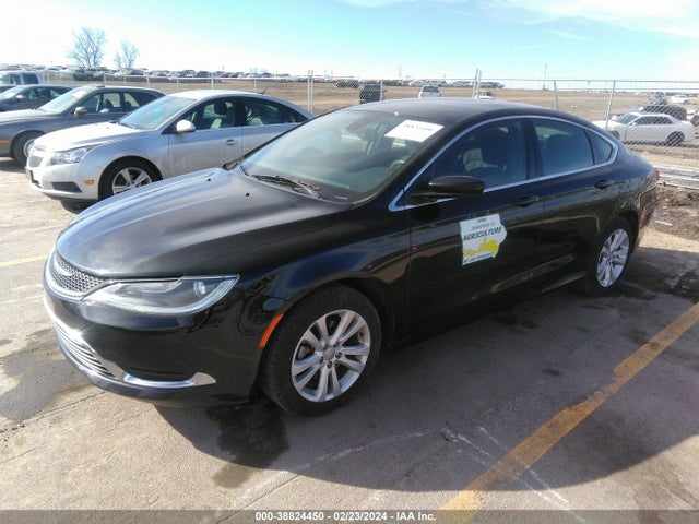 Chrysler 200 Limited 2017 1C3CCCAB9HN512221 Image 2