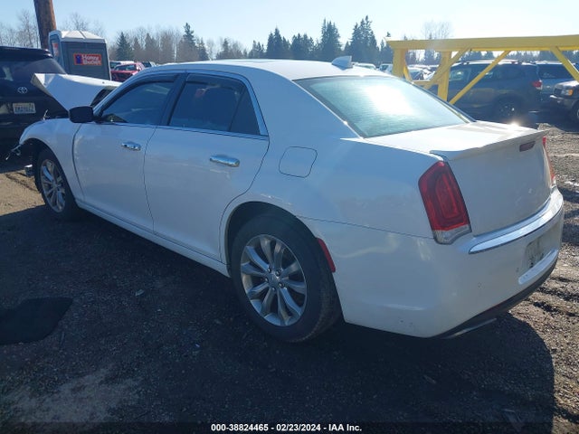2C3CCAKG4JH296680 Chrysler 300 Limited Awd
