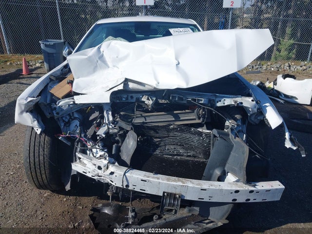 2C3CCAKG4JH296680 Chrysler 300 Limited Awd