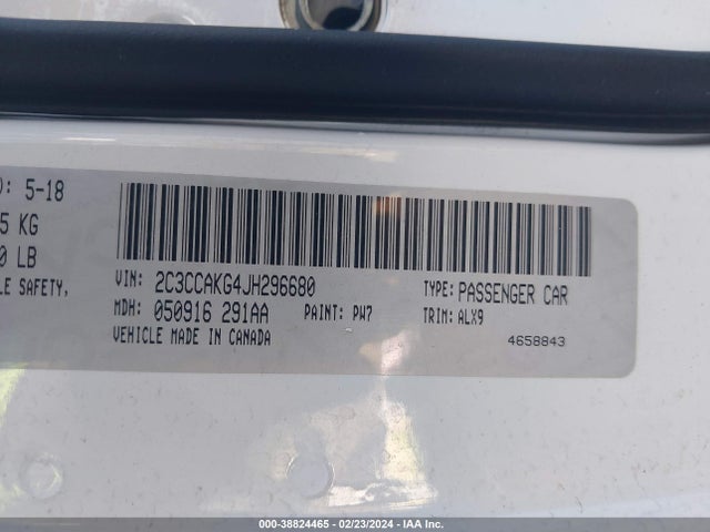 2C3CCAKG4JH296680 Chrysler 300 Limited Awd
