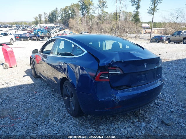 2018 TESLA MODEL 3 5YJ3E1EB7JF115034 Photo 2