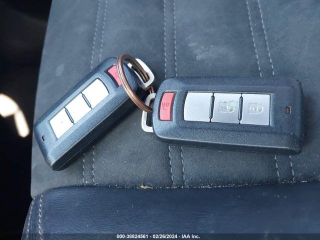 Mitsubishi Outlander Se 2.4 2020 JA4AD3A38LZ007923 Image 11