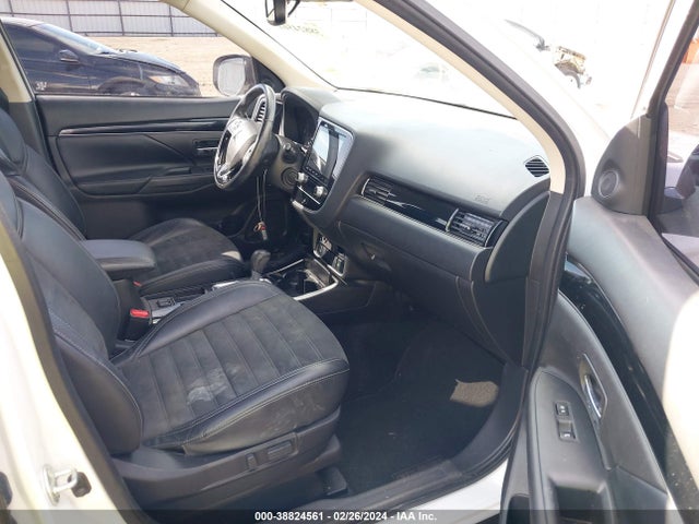 Mitsubishi Outlander Se 2.4 2020 JA4AD3A38LZ007923 Image 5