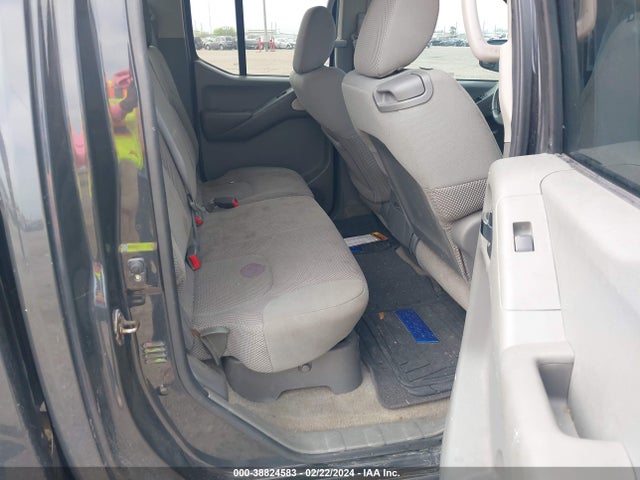Nissan Frontier Sv 2014 1N6AD0EVXEN739512 Image 8