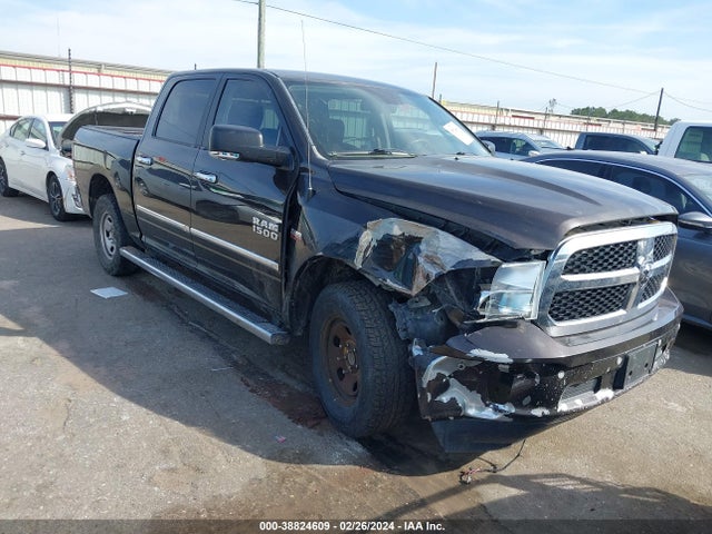 2017 1C6RR6LT3HS524157 main image