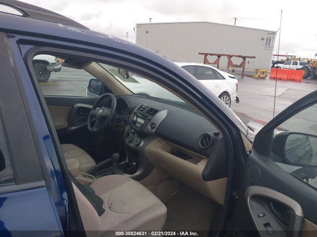 2006 TOYOTA RAV4 BASE V6 VIN: JTMBK33V365009136