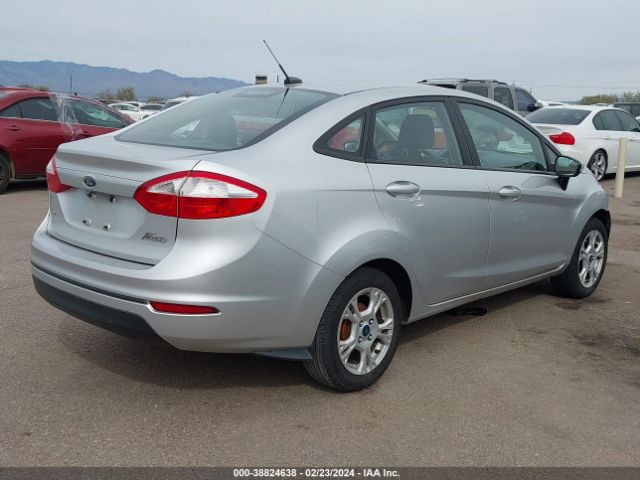 3FADP4BJ5GM179353 Ford FIESTA SE