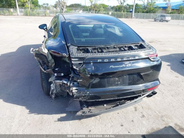 WP0AB2A71HL122706 Porsche Panamera 4s