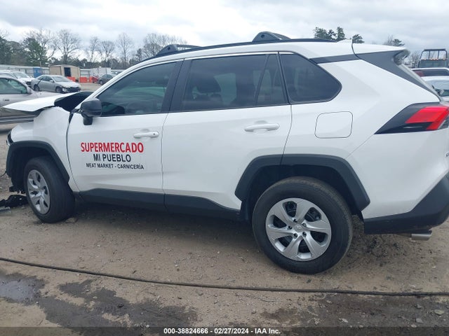 Toyota RAV4 LE 2020 2T3H1RFV0LC082126 Image 13