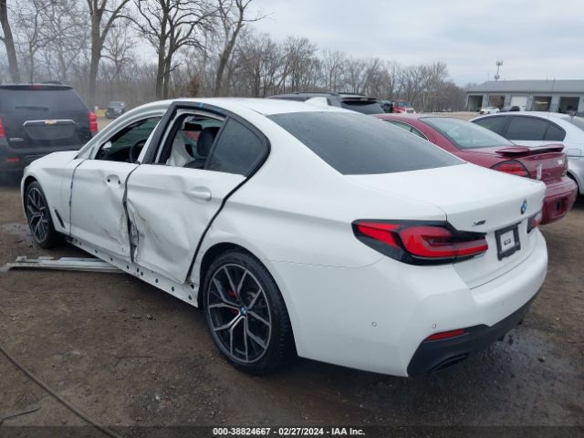 WBA13BJ0XNCL06454 BMW 530i Xdrive