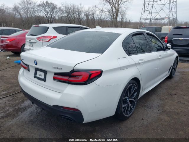 WBA13BJ0XNCL06454 BMW 530i Xdrive