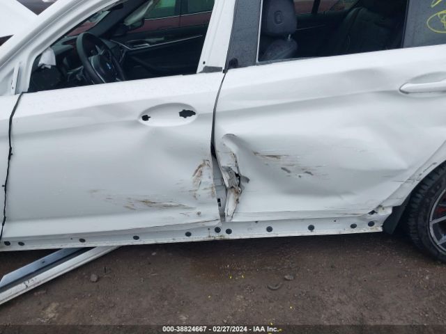 WBA13BJ0XNCL06454 BMW 530i Xdrive