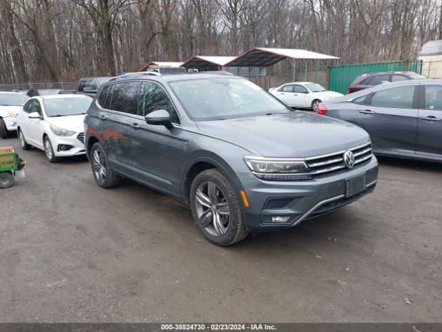2018 VOLKSWAGEN TIGUAN 3VV4B7AX2JM133648
