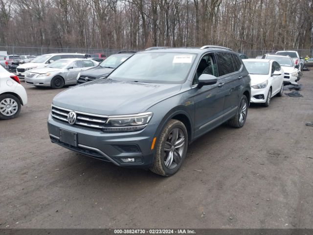 2018 VOLKSWAGEN TIGUAN 3VV4B7AX2JM133648 Photo 1