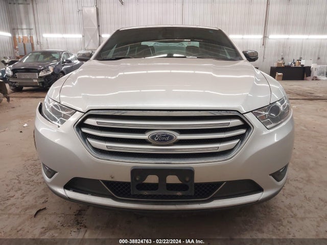 1FAHP2J8XHG124445 Ford Taurus Limited