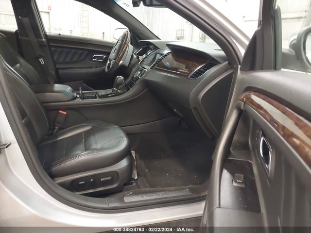 1FAHP2J8XHG124445 Ford Taurus Limited