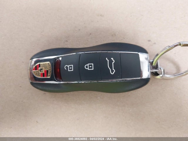 2023 PORSCHE MACAN WP1AA2A50PLB17608 Photo 10