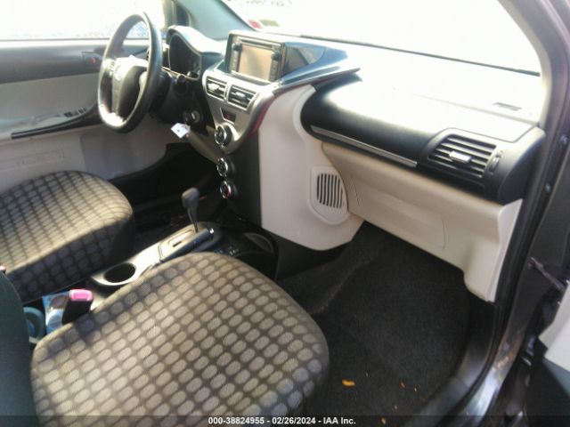 JTNJJXB09EJ028710 Scion IQ