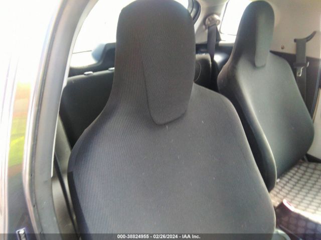 JTNJJXB09EJ028710 Scion IQ