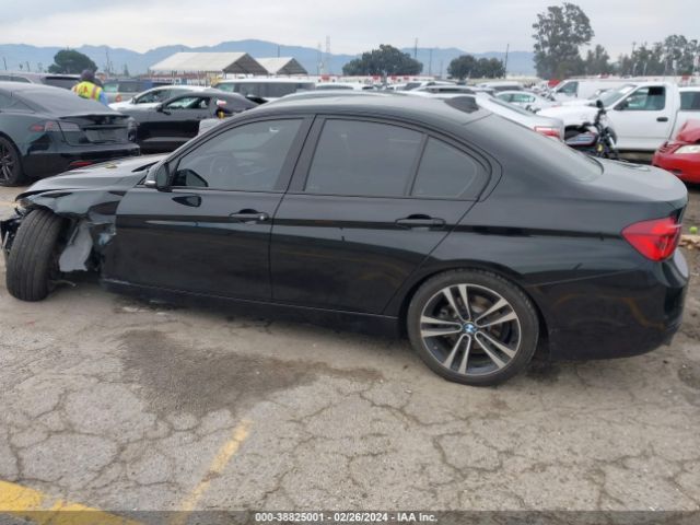 WBA8B9C56JEE83216 BMW 330I