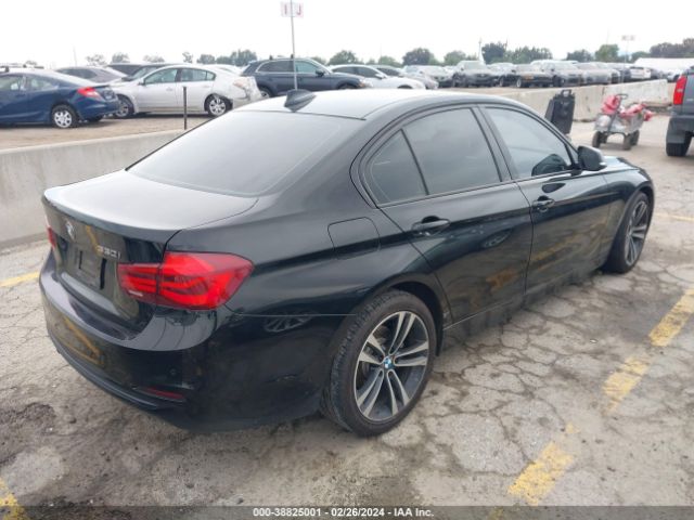WBA8B9C56JEE83216 BMW 330I