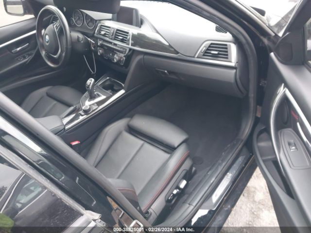 WBA8B9C56JEE83216 BMW 330I