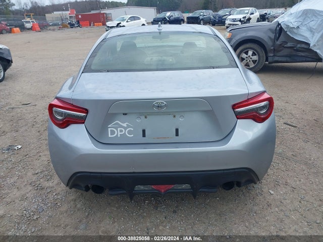 Toyota 86 2017 JF1ZNAA11H8705866 Image 16