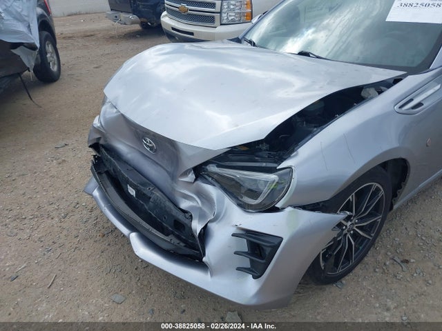 Toyota 86 2017 JF1ZNAA11H8705866 Image 6