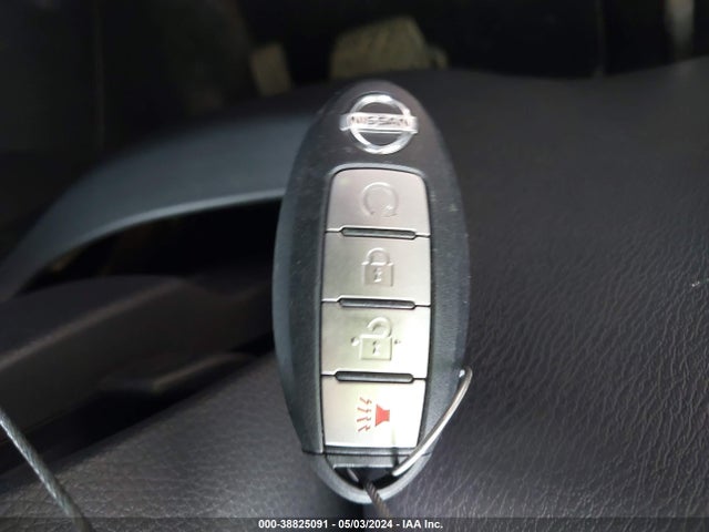 Nissan Pathfinder S 2017 5N1DR2MM4HC670074 Image 11