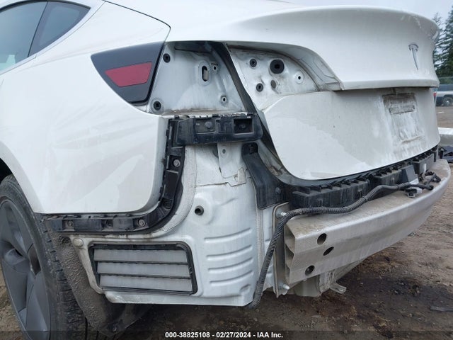 5YJ3E1EA6LF590748 Tesla MODEL 3