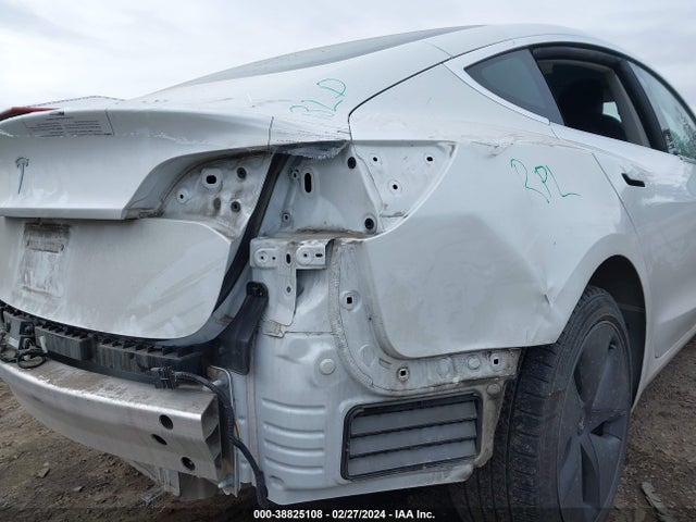 5YJ3E1EA6LF590748 Tesla MODEL 3