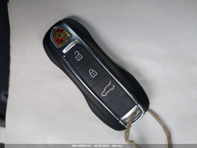 2019 PORSCHE CAYENNE WP1AA2AY5KDA01270 Photo 10