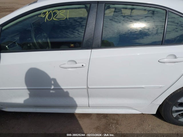 Toyota Corolla Hybrid Le 2020 JTDEBRBEXLJ010305 Image 14