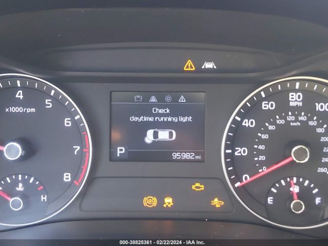 3KPF24AD8KE040849 KIA Forte Lxs