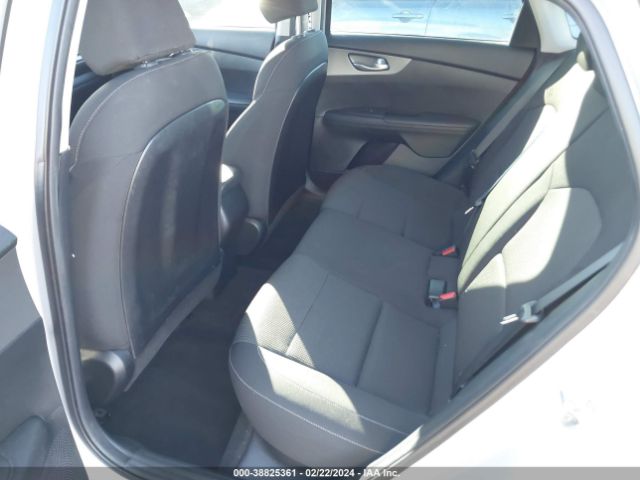 3KPF24AD8KE040849 KIA Forte Lxs