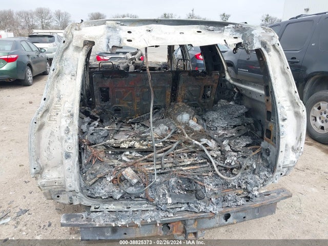 Chevrolet Suburban Lt 2016 1GNSCHKC1GR269840 Image 13