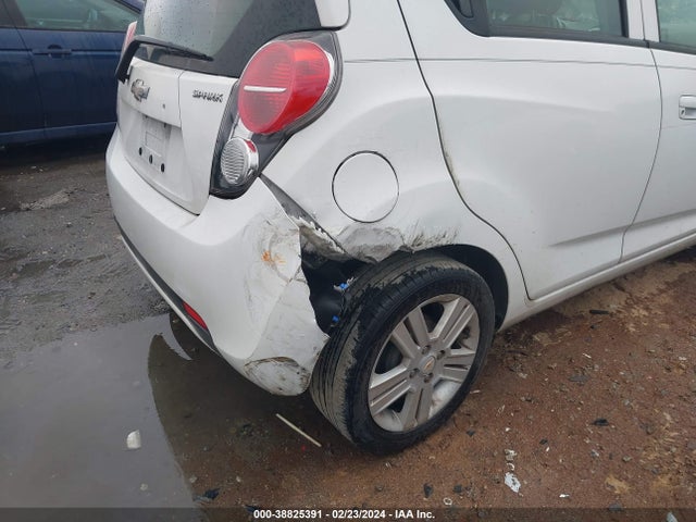 Chevrolet Spark 1lt Cvt 2015 KL8CD6S95FC799368 Image 13